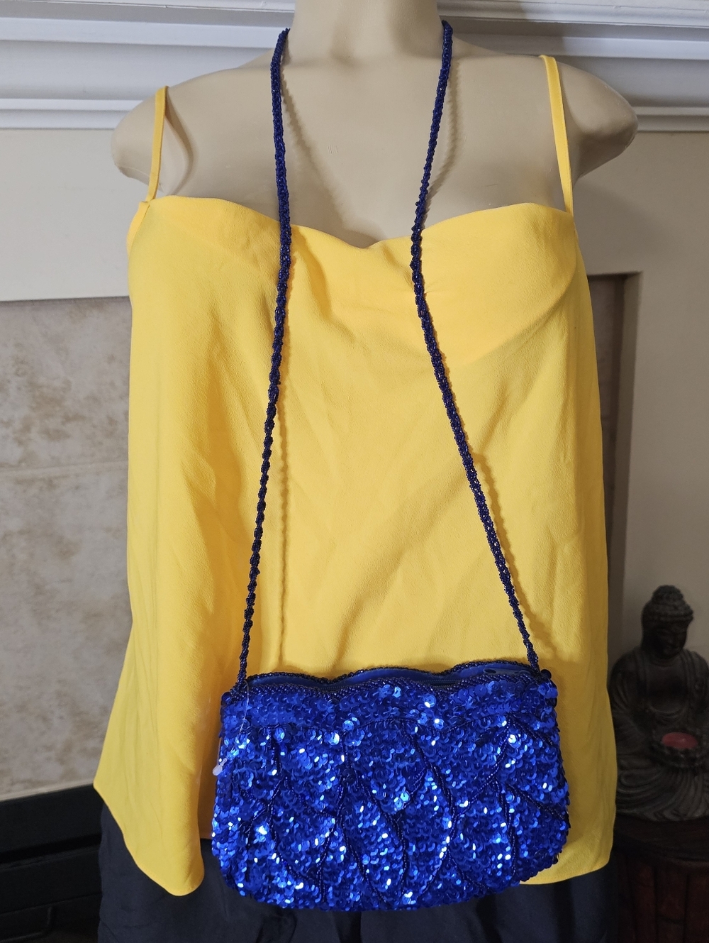 Vintage La Regale Blue Sequin Beaded Purse With Beaded Strap